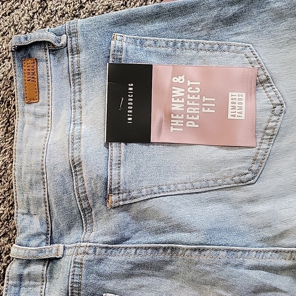 Skinny jeans - Picture 5 of 5